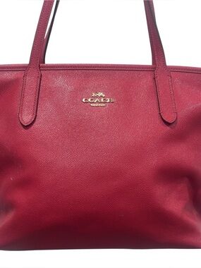Coach Red Cross Grain Leather Tote Bag Gold Logo Large Shoulder Purse